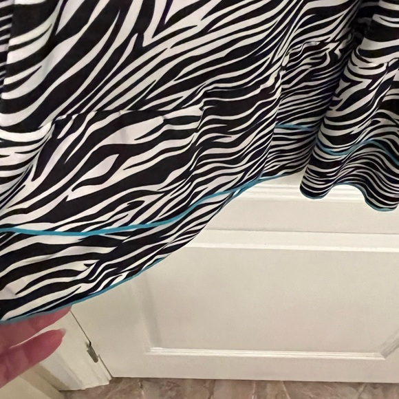 Pucker Up Lacey Zebra Print With Turquoise Blue Lace Trim.  Flouncy Tiered Hem L - Picture 2 of 9
